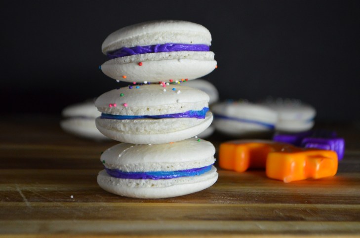 Birthday Cake Macarons with Funfetti Filling
