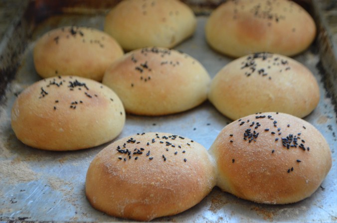 Aquafaba Buns