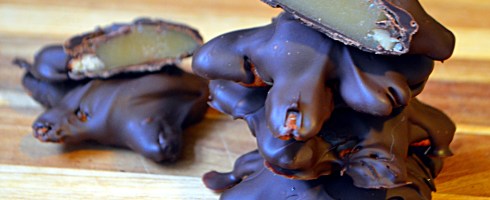 Vegan Caramel Turtles